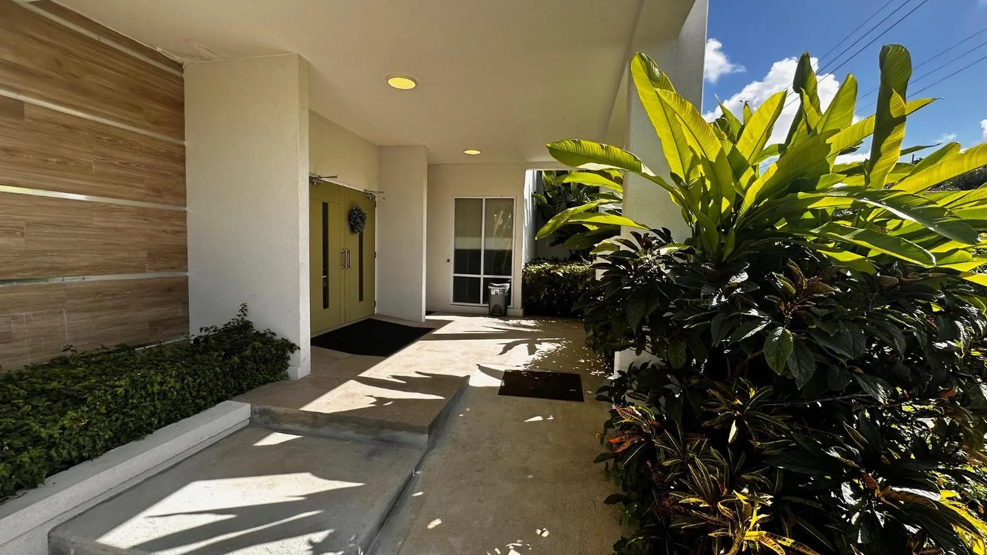 Apartman Lou Lou'S Cozy Beach Hideaway