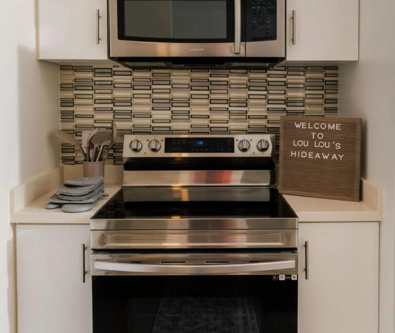 Lou Lou'S Cozy Beach Hideaway Apartman